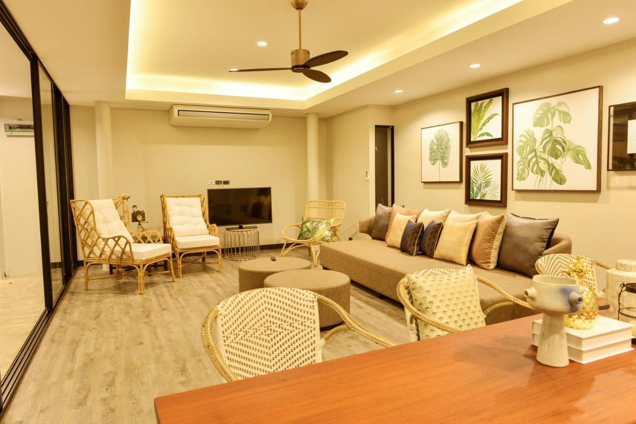 Tungtong Beach Villas Thap Sakae Exterior foto