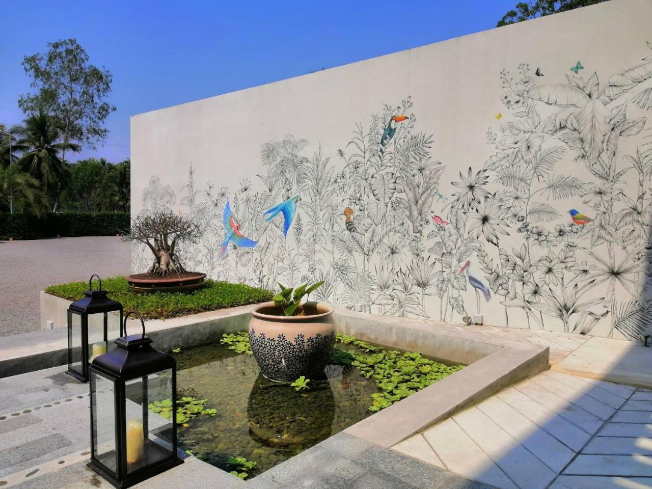 Tungtong Beach Villas Thap Sakae Exterior foto