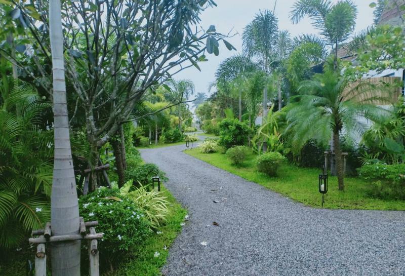 Tungtong Beach Villas Thap Sakae Exterior foto